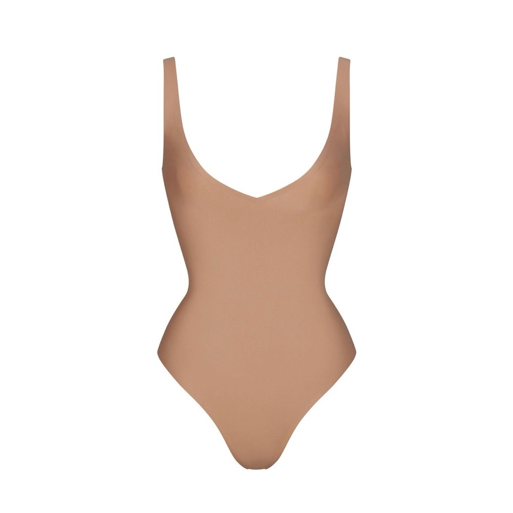 Unlined core sculpt plunge thong bodysuit like Skims body shaper Sienna